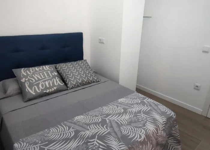 Apartamento 4 Habitaciones 2 Banos Ciudad De Las Ciencias Vt-55209-V