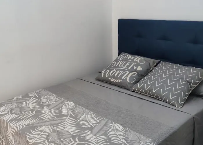 Apartamento 4 Habitaciones 2 Banos Ciudad De Las Ciencias Vt-55209-V